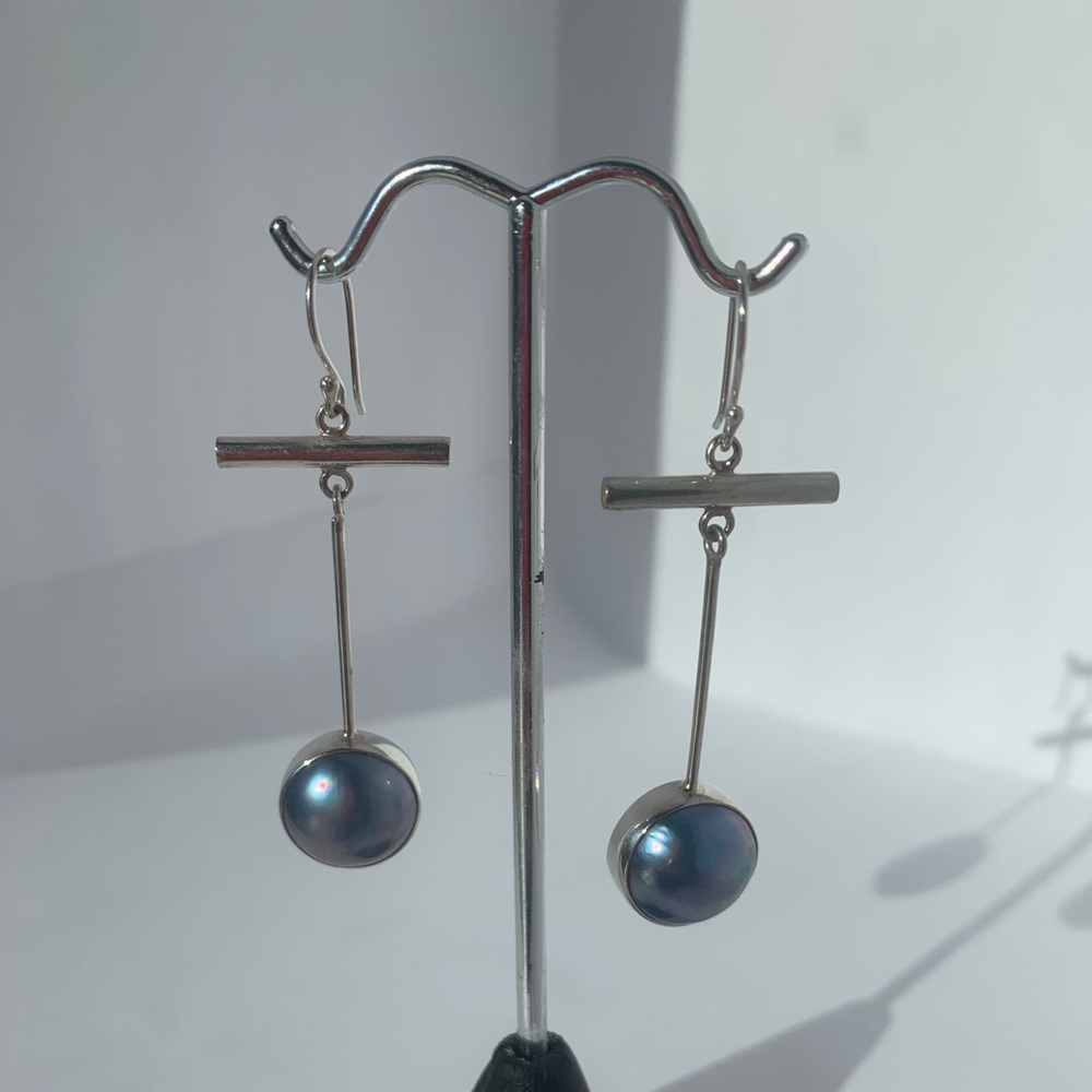 Earrings blue pearl